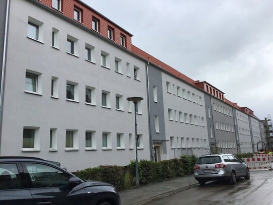 Renovierte EG-Wohnung mit Balkon