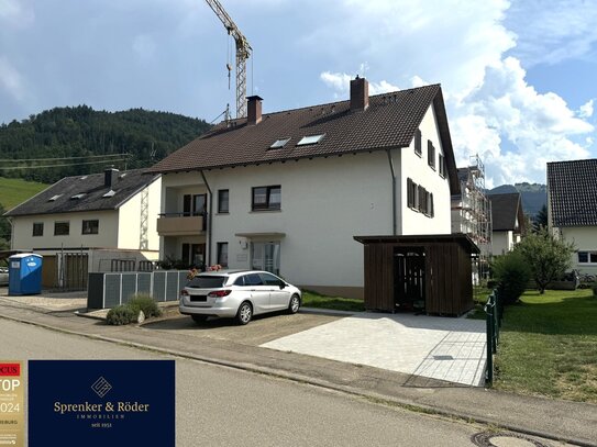 Vermietete Dachgeschosswohnung mit großem Balkon in sehr gepflegtem Zustand