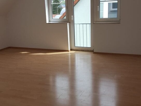 2-Raum-Maisonette-Wohnung mit EBK und Balkon in Sonneberg (Köppelsdorf) - ca. 68 m²