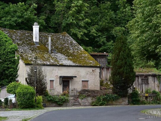 Altes Jurahaus in idyllischer Lage