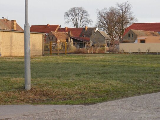 Baugrundstück in Rosengartensiedlung, ein attraktives kleines Wohngebiet in Platkow