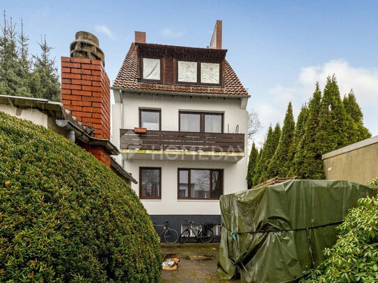 Im Grünen gelegen: ETW mit Balkon und Top-Ausblick in kleinem MFH