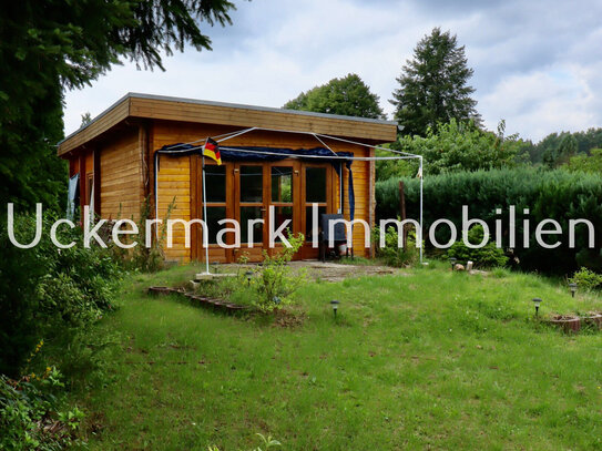 Wochenendhaus mit Seeblick - Grundstück inklusive