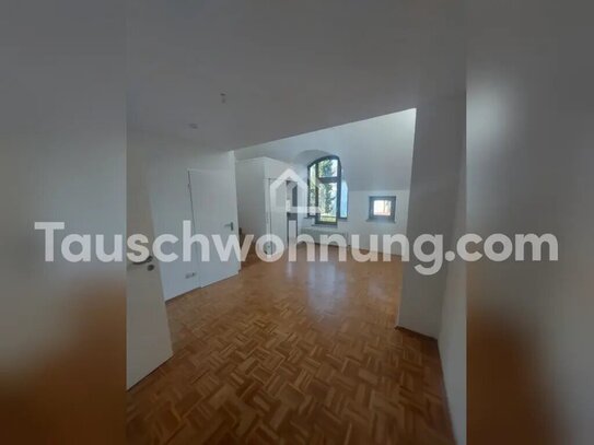 [TAUSCHWOHNUNG] 1,5 Zimmer Maisonette Wohnung mit Balkon gegen größere