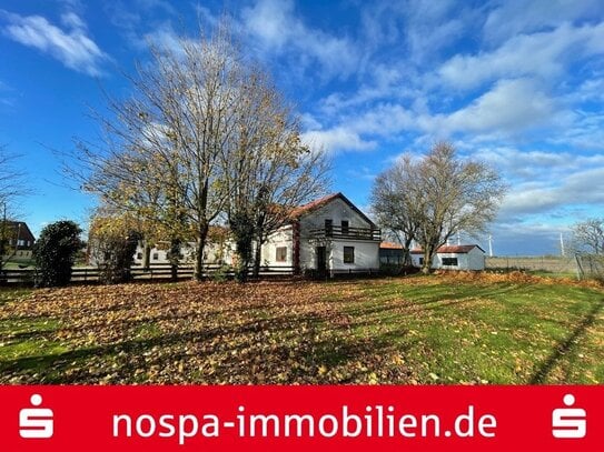 Resthof mit Stallungen und eigener Hauskoppel!