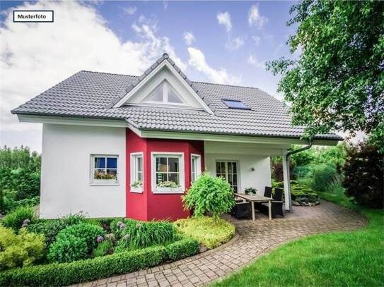 Lukrativ + Provi-Frei ++ Einfamilienhaus in 98617 Meiningen