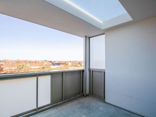 Neue Fassade, neuer großer Balkon, schöne Aussicht