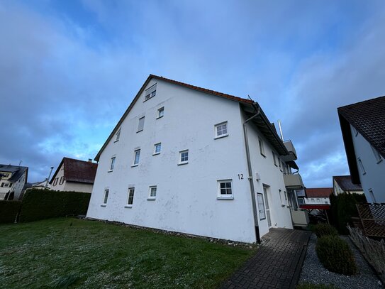 Kapitalanleger aufgepasst: Erdgeschosswohnung mit zwei Zimmern und Terrasse.