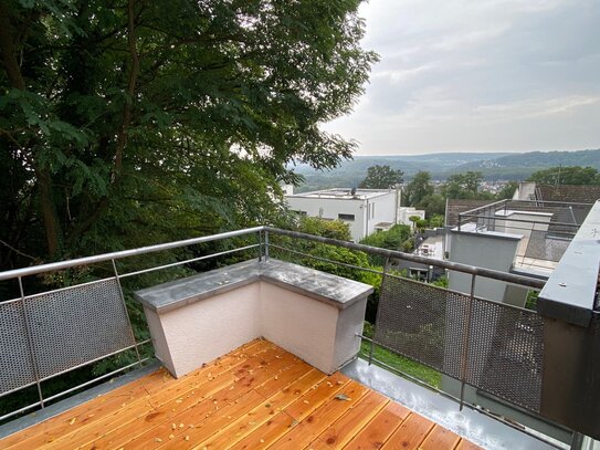 Güdinger Berg mit Fernblick - 2Zimmer mit offener Küche, Wannenbad, Balkon