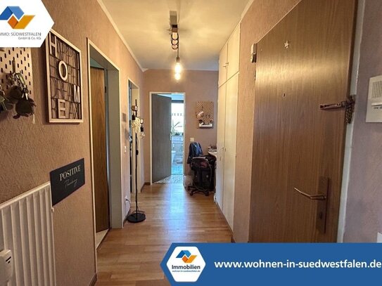 Gemütliche 2-Zimmer-Wohnung mit Südbalkon und Garage!