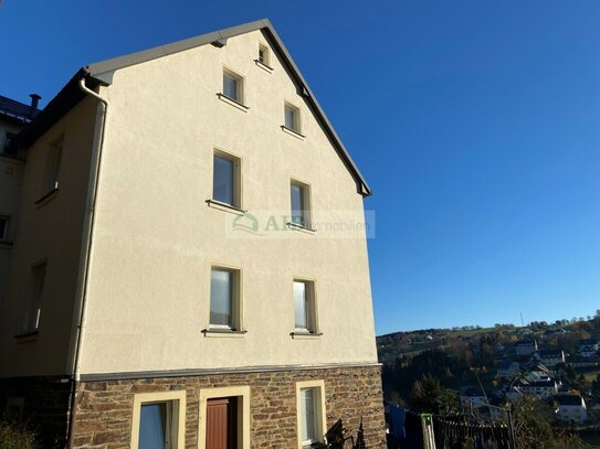 Blick auf's Bergdorf +++Mehrfamilienhaus in Pobershau+++