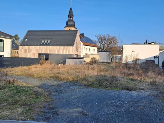 Grundstück mit vielen Vorteilen, in Kulmbach, eben, ruhig, mit Busanbindung, auch für Bungalow