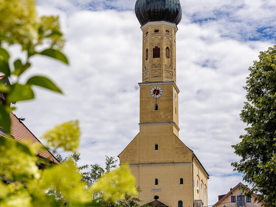 Waakirchen | stilvolles Landhaus | Maisonette Wohnung mit großer Terrasse