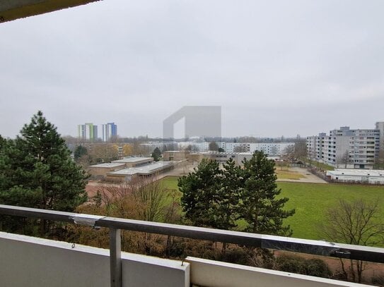 MÖBLIERTE WOHNUNG MIT AUSBLICK