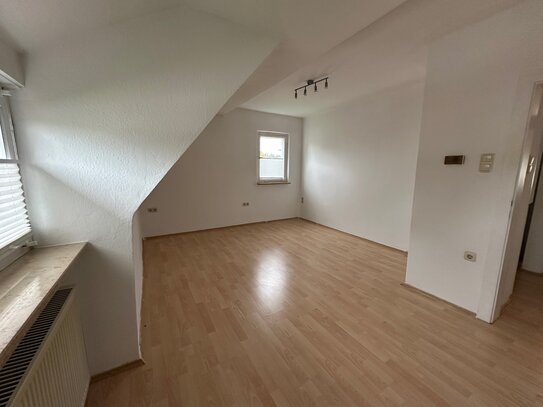 2,5 Zimmer Dachgeschoss-Wohnung