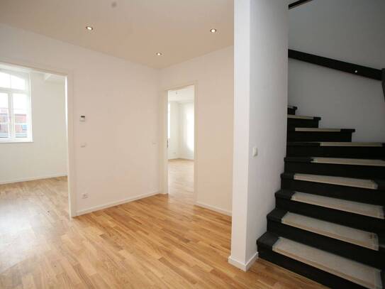 4 Zimmer * Maisonette * Loggia * Masterbad * TG * Bezugsfrei 2026 * Plagwitz