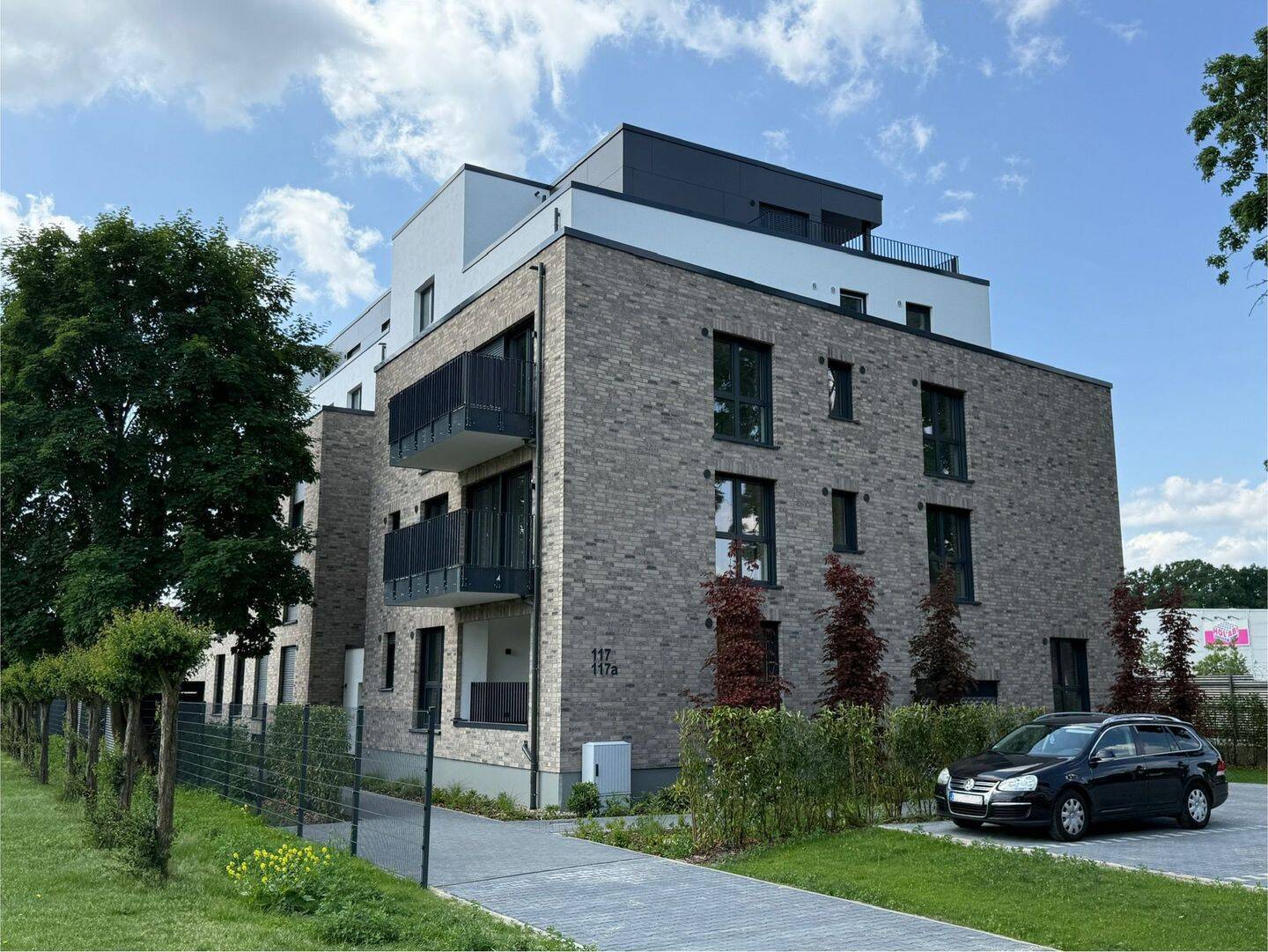 Sonderkonditionen der KfW-Bank können übernommen werden: Neubau exklusive Penthousewohnung mit Fahrstuhl und Tiefgarage