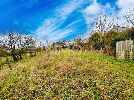 1.500 m² Grundstück mit Aussicht auf Weinberge - Traum in Röttingen