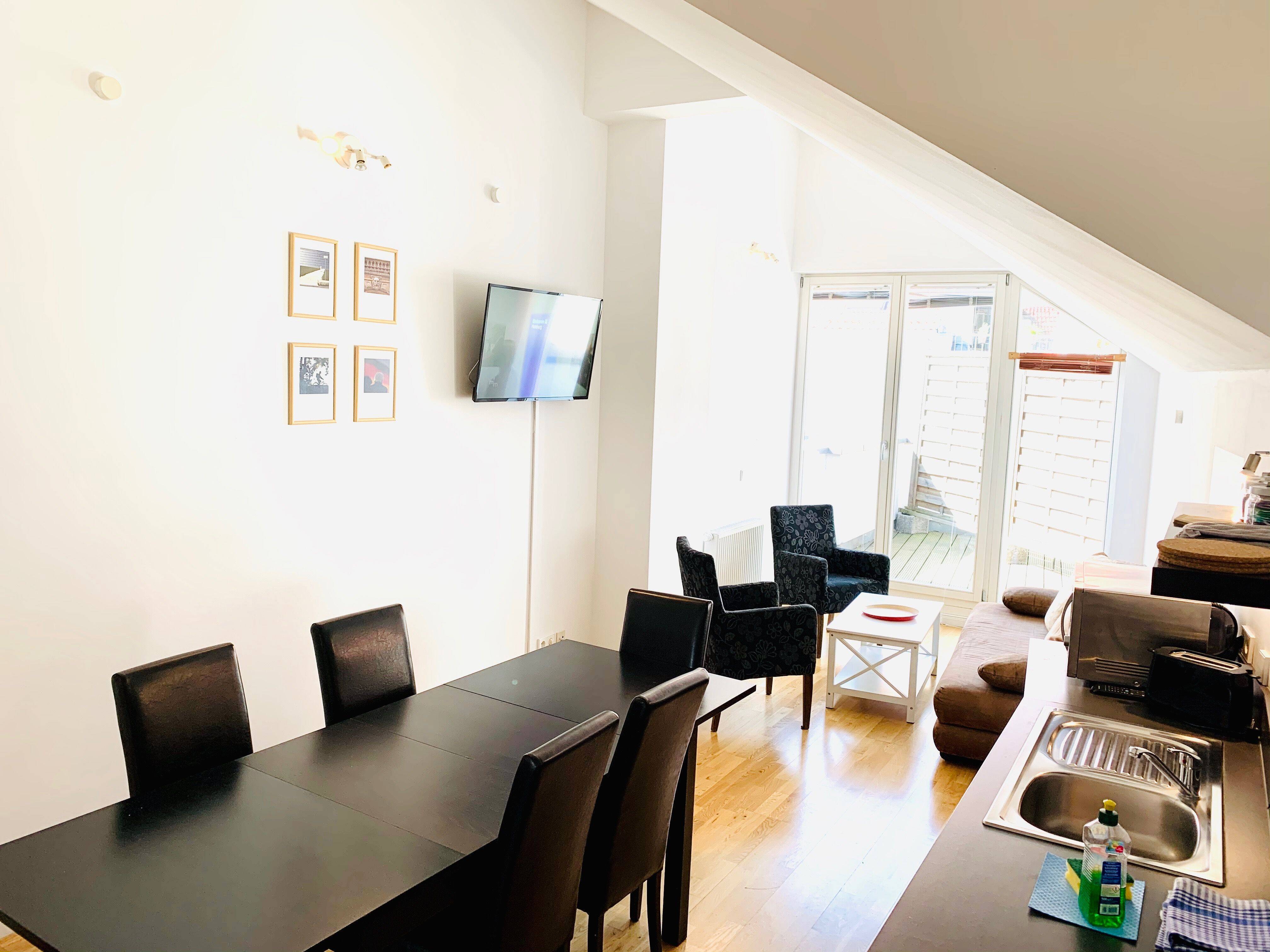 Dachgeschosswohnung mit Terrasse Nähe Kollwitzkiez und ALEX - Foto 1