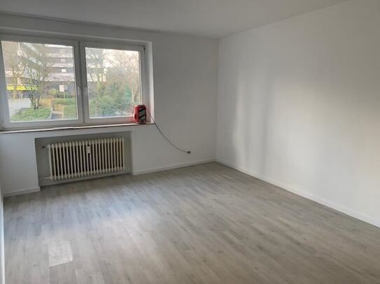 Großzügige 3,5-Zimmer-Wohnung mit Balkon