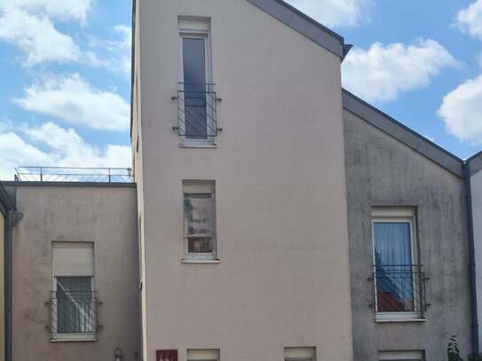 Architektonisch reizvolles Reihenmittelhaus für die große Familie in Völklingen - Heidstock