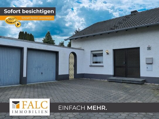 Freistehendes Einfamilienhaus mit großzügigem Grundstück und Doppelgarage!!!