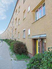 Perfekt für Singles - vollständig saniert mit eigenem Garten! - Photo 1