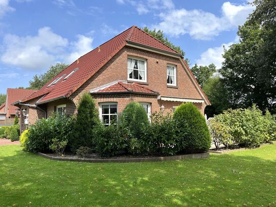 Wohnhaus mit 2 Ferienwohnungen in Sackgassenlage