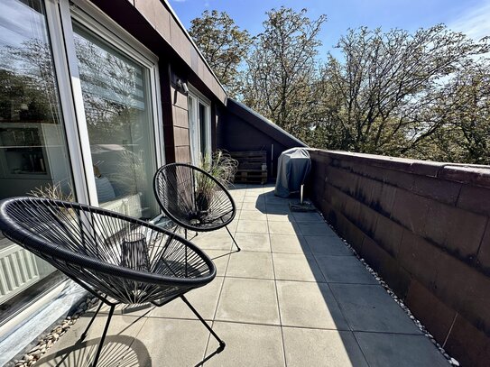 **Traumhafte Dachgeschosswohnung mit Balkon und Weitblick auf dem Rastpfuhl**