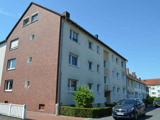 Helle Dachgeschosswohnung mit Einbauküche und Garage in Hamm-Süden!