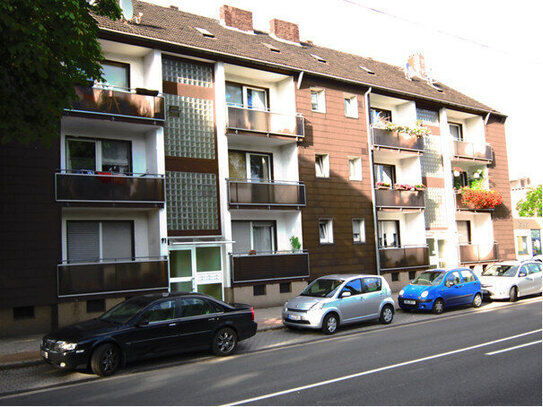 Gut geschnittene 3 Raum ETW mit Balkon in OB-Osterfeld