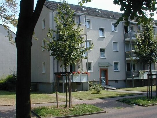 Bei VIVAWEST die Sonnenstrahlen auf dem eigenen Balkon genießen.