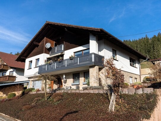 Ihr neuer Wohlfühlplatz in Reichenbach: EFH mit Einliegerwohnung und bezauberndem Panoramablick