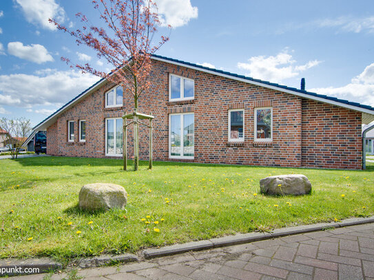 Modernes Wohnhaus mit zwei Wohneinheiten in ruhiger, schleinaher Lage