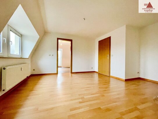 Dachgeschosswohnung für Single mit Balkon in Rabenau