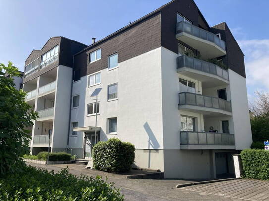 Attraktive 4-Zimmer-Eigentumswohnung mit TG-Stellplatz in D-Benrath - Provisionsfrei