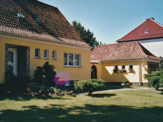 Freistehendes Architekten Einfamilienhaus - nur 1 Stunde nach Berlin oder Leipzig