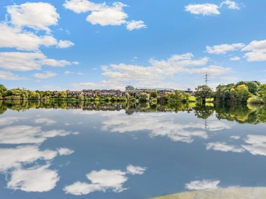 "Düsseldörfchen" Deichsee: Attraktive lichtdurchflutete 2-Zimmer-Wohnung - West-Loggia und Seeblick