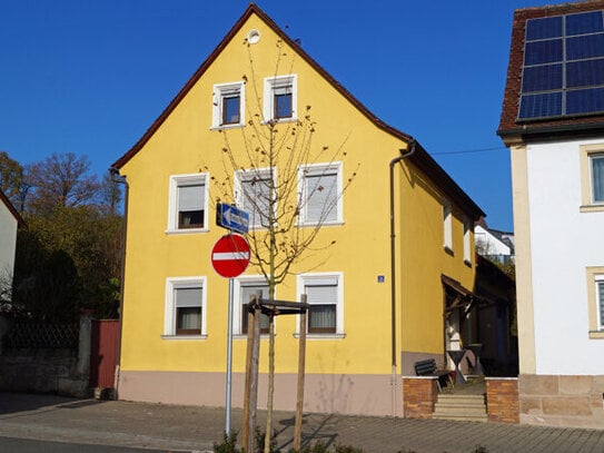 Dietenhofen: EFH im Stadtkern mit Hausgarage und Garten auf ca. 494 m², ideal für Handwerker!