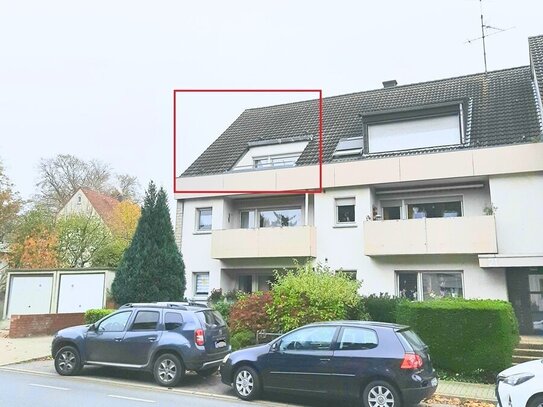 Zur Selbstnutzung oder als Kapitalanlage. Dachgeschosswohnung mit Loggia u. Garage im Paulusviertel.