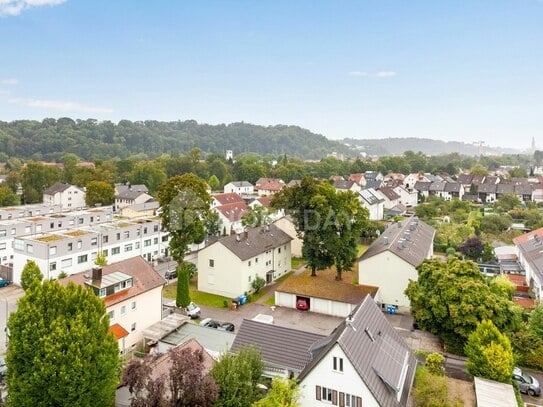 Attraktive 3-Zimmer-Wohnung mit EBK, Balkon und Stellplatz in Landshut