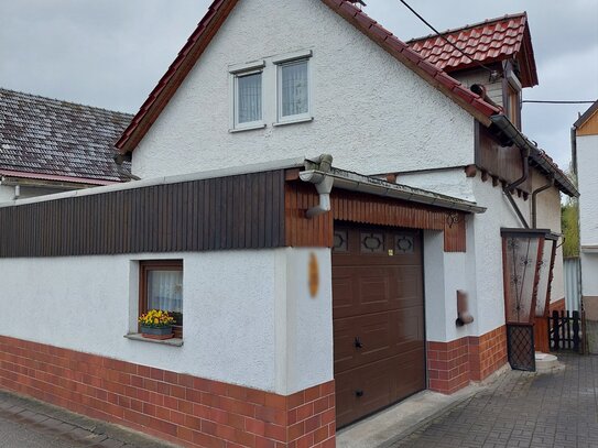 Charmantes Einfamilienhaus mit Garage in Frankenblick-Effelder