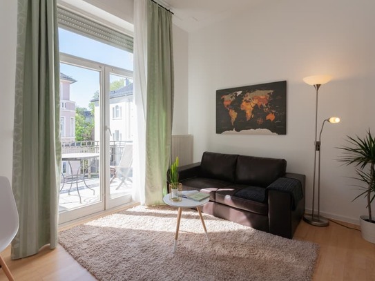 neu renoviertes - vollmöbliertes Premium-Apartment mit Balkon