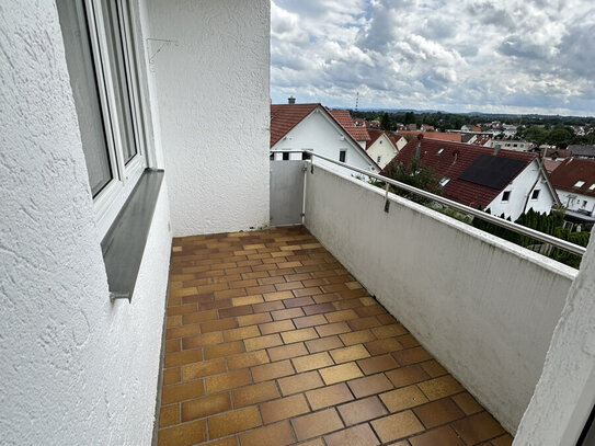 2,5-Zimmer-Wohnung mit Garage und Westbalkon in Memmingerberg