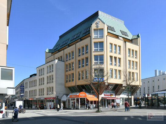 Zwei attraktive Büro-/Praxisflächen in City-Bestlage zu vermieten (270 m² und 370 m²)