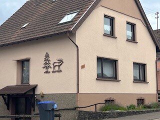 VERKAUFT !!!!!!! Gemütliches Einf.-Haus mit schönem Garten