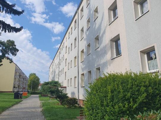 Schöner wohnen im 1. OG mit Balkon