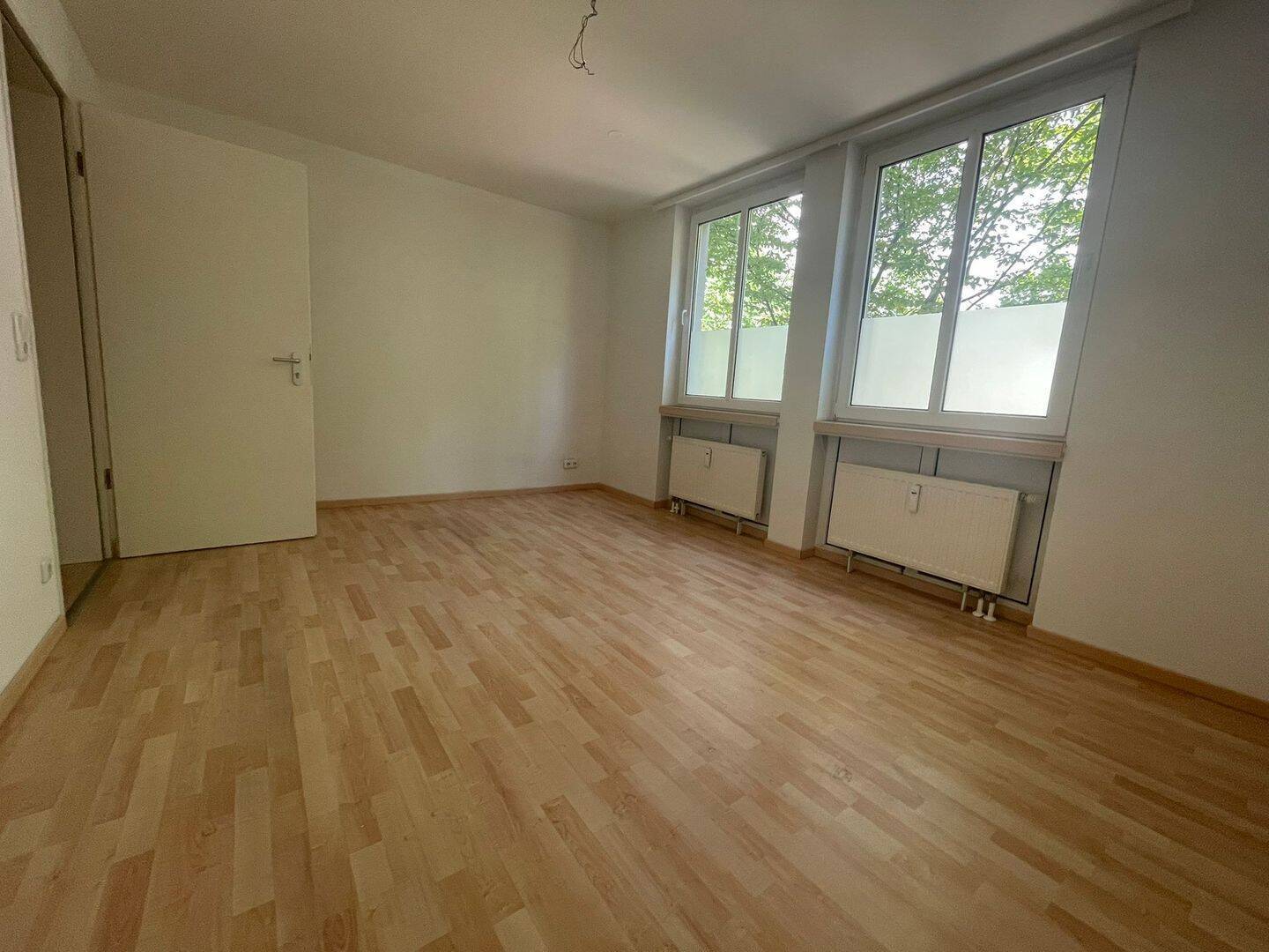 3-Room WG-Friendly Apartment with Two Separate Entrances - Photo 1