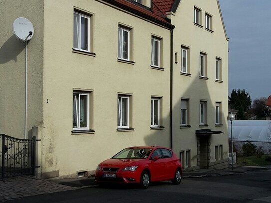 sehr ruhige, gemütliche Raum-Wohnung in Lommatzsch