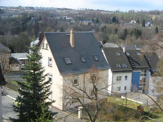 sonnige 3-Raum-Wohnung mit Garten, Nähe Klinikum Obergöltzsch